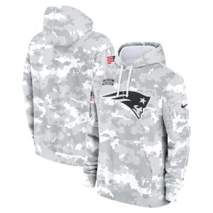 Men's New England Patriots  Arctic Camo 2024 Salute to Service Club Fleece Pullover Hoodie