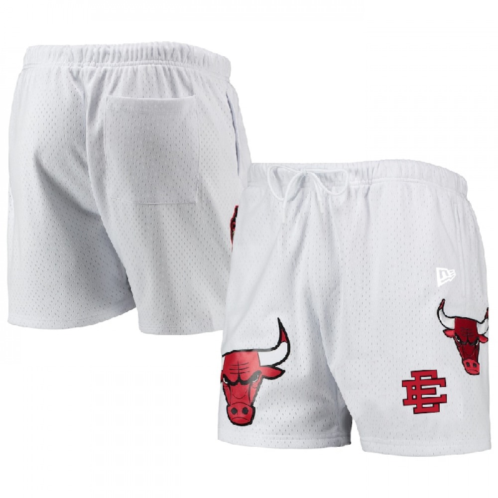 Men_s_Chicago_Bulls_White_Shorts_001_nYUVjSPuZ.jpg